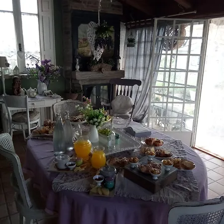 Col Di Piagge Couette-café