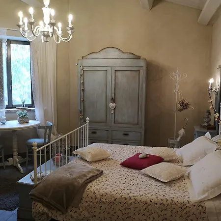 Col Di Piagge Couette-café