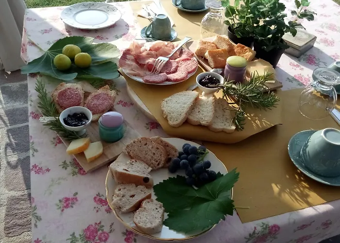 Col Di Piagge فندق مبيت وإفطار غالدو تادينو