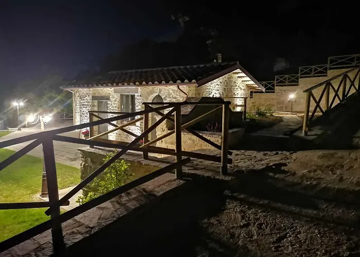 فندق مبيت وإفطار Col Di Piagge غالدو تادينو